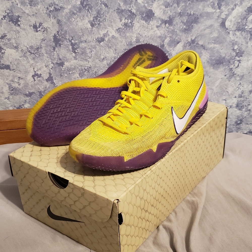 Kobe A.D. NXT 360 yellow strike